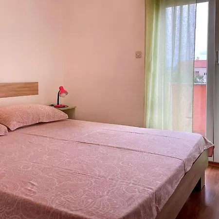 2 Bedroom Amazing In * Maslenica