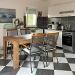 Daire 2 Bedroom Amazing In Maslenica